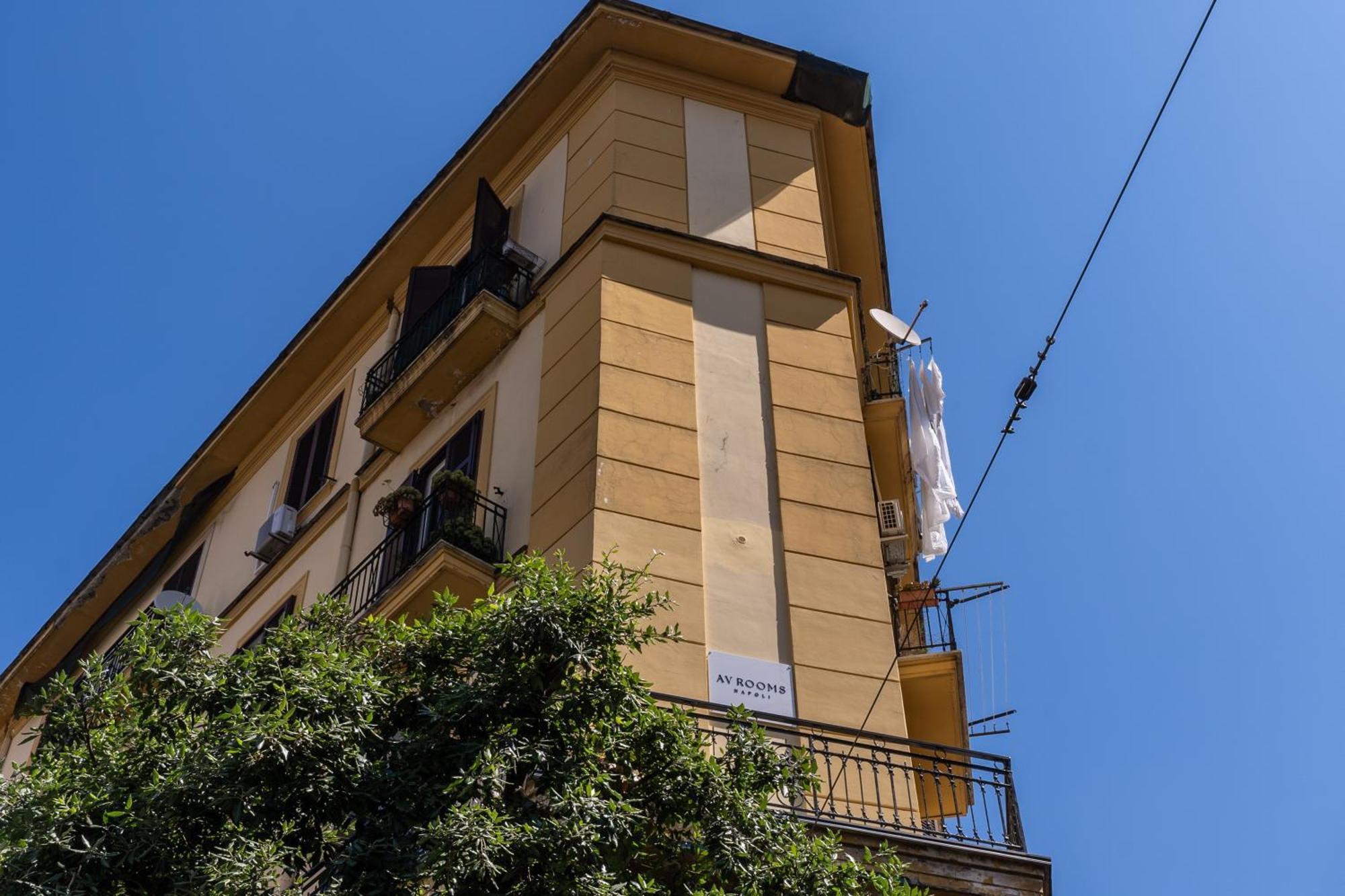 Av Rooms Napoli Exterior photo